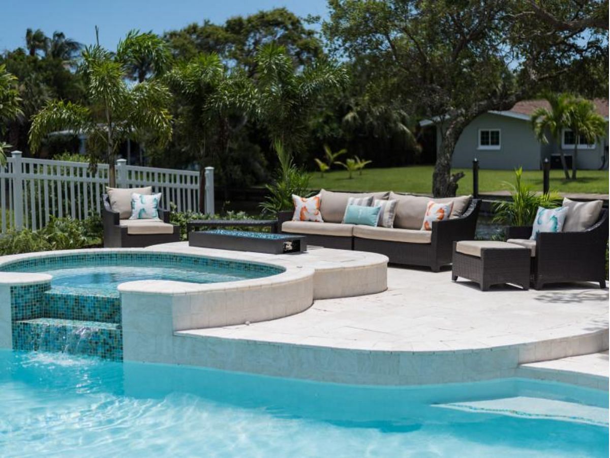 Season 9 returns to HGTV (Image Courtesy of HGTV)